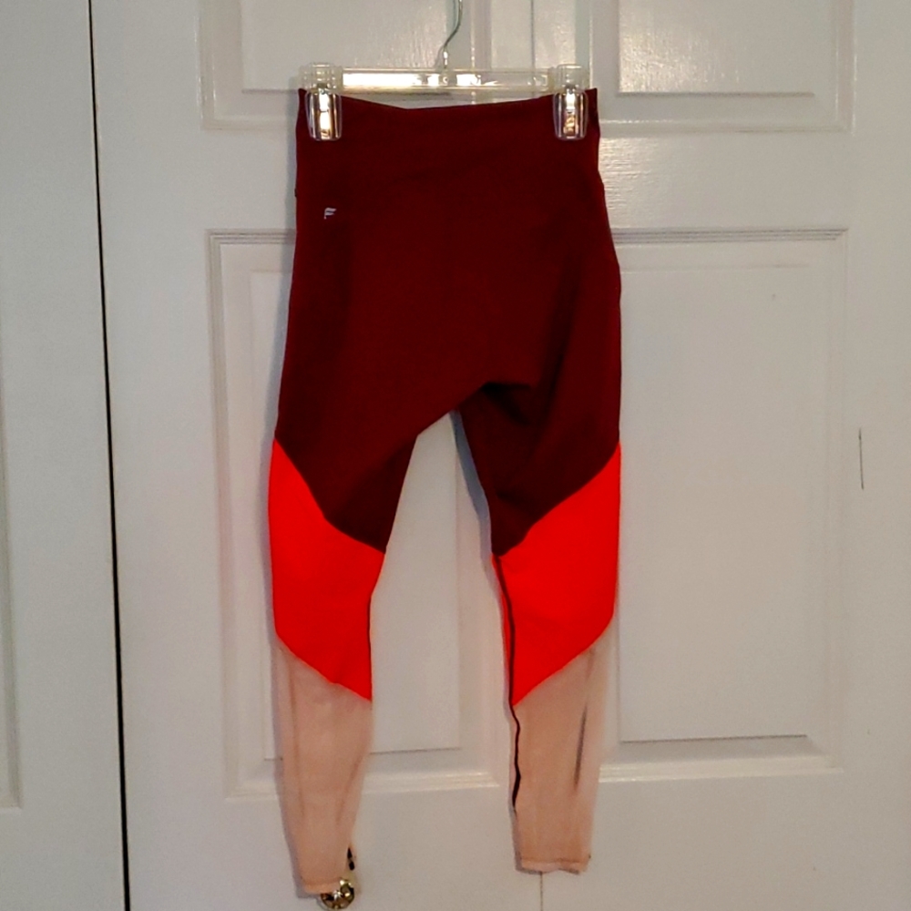 Fabletics Athletic Pants NWT Size Small